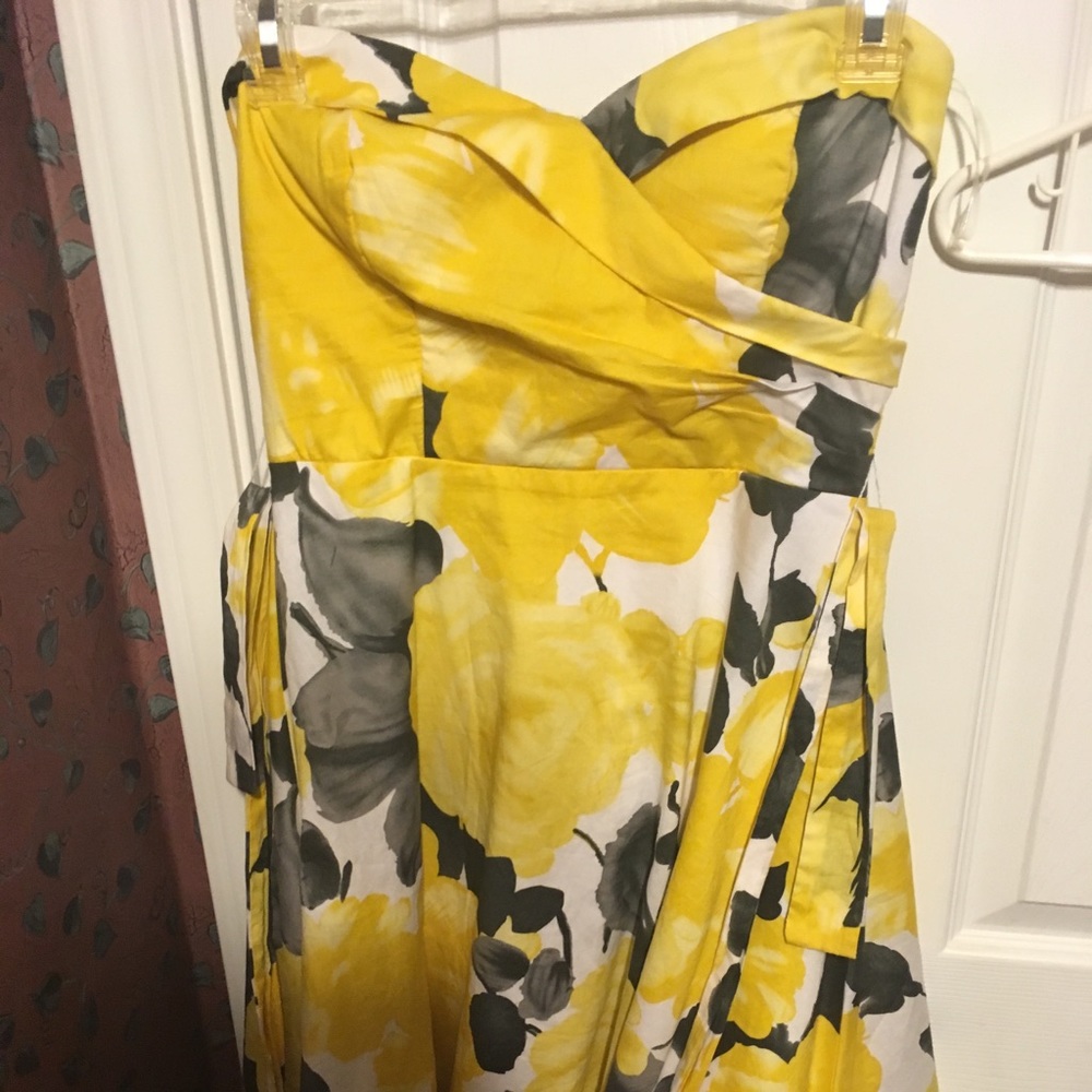 Yellow semiformal homecoming dress